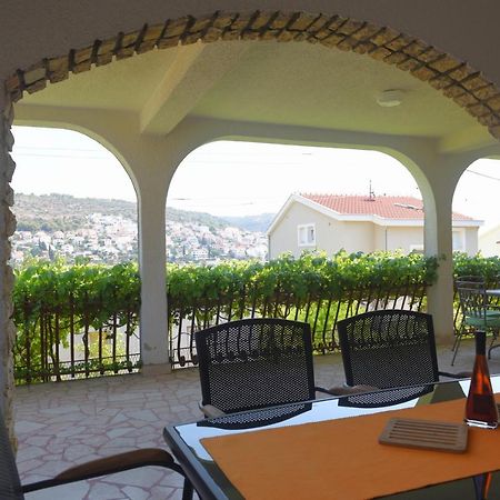 Apartman Mladen Daire Trogir Dış mekan fotoğraf