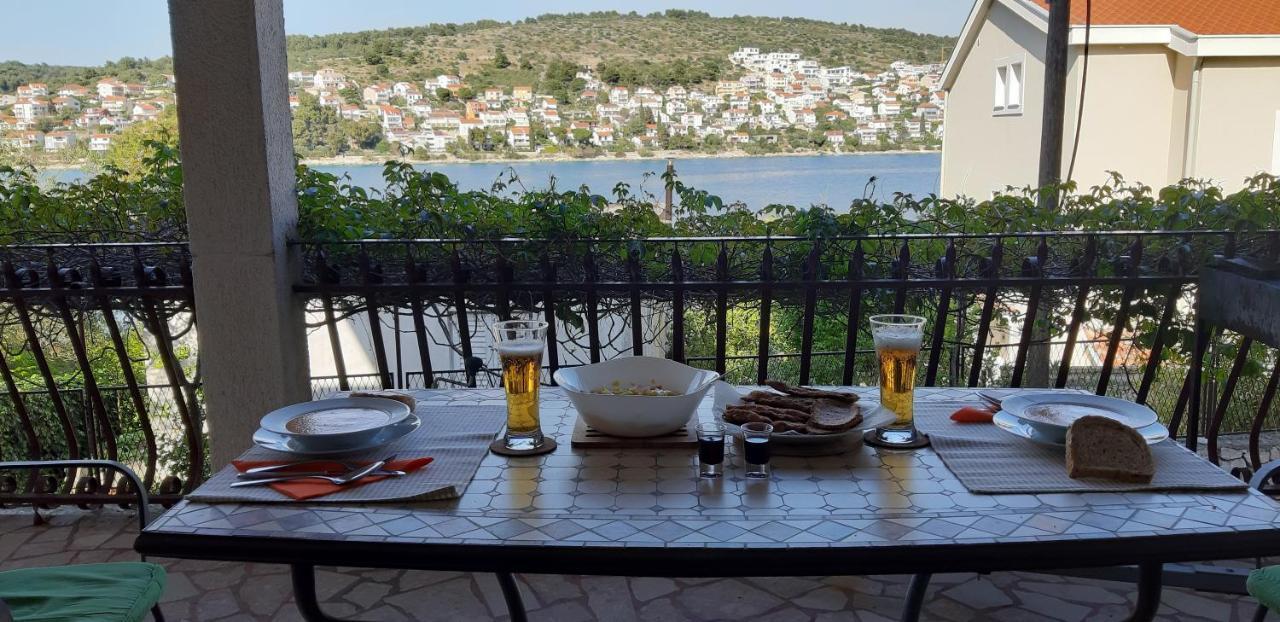 Apartman Mladen Daire Trogir Dış mekan fotoğraf