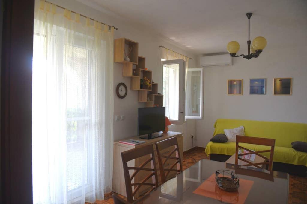 Apartman Mladen Daire Trogir Dış mekan fotoğraf